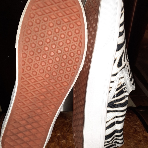 Shoes - Picture 3 of 3